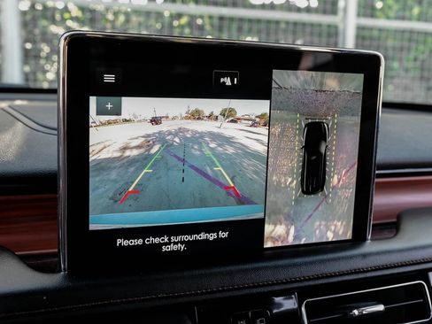 Used 2022 Lincoln Aviator Reserve w/ Equipment Group 201A image 21