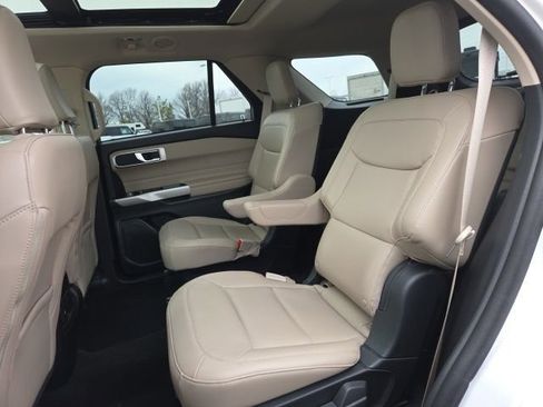 Certified 2023 Ford Explorer XLT w/ Equipment Group 202A image 21