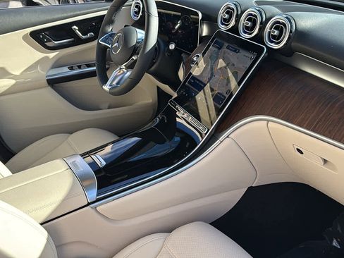Certified 2026 Mercedes-Benz GLC 300 4MATIC image 36