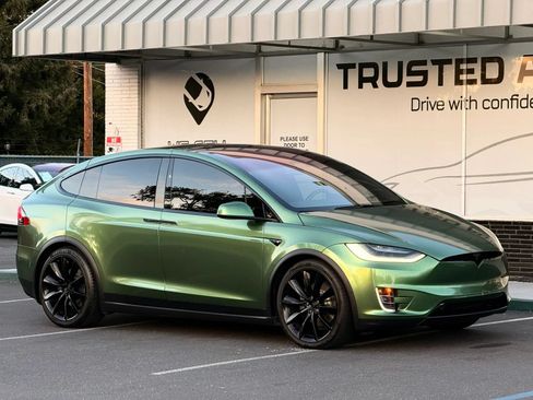 Used 2021 Tesla Model X Long Range AWD/4WD image 6