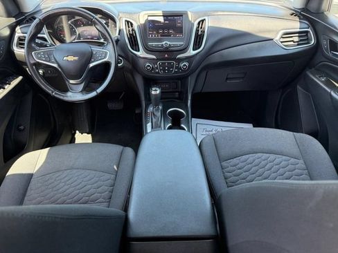 Used 2021 Chevrolet Equinox LT FWD image 11