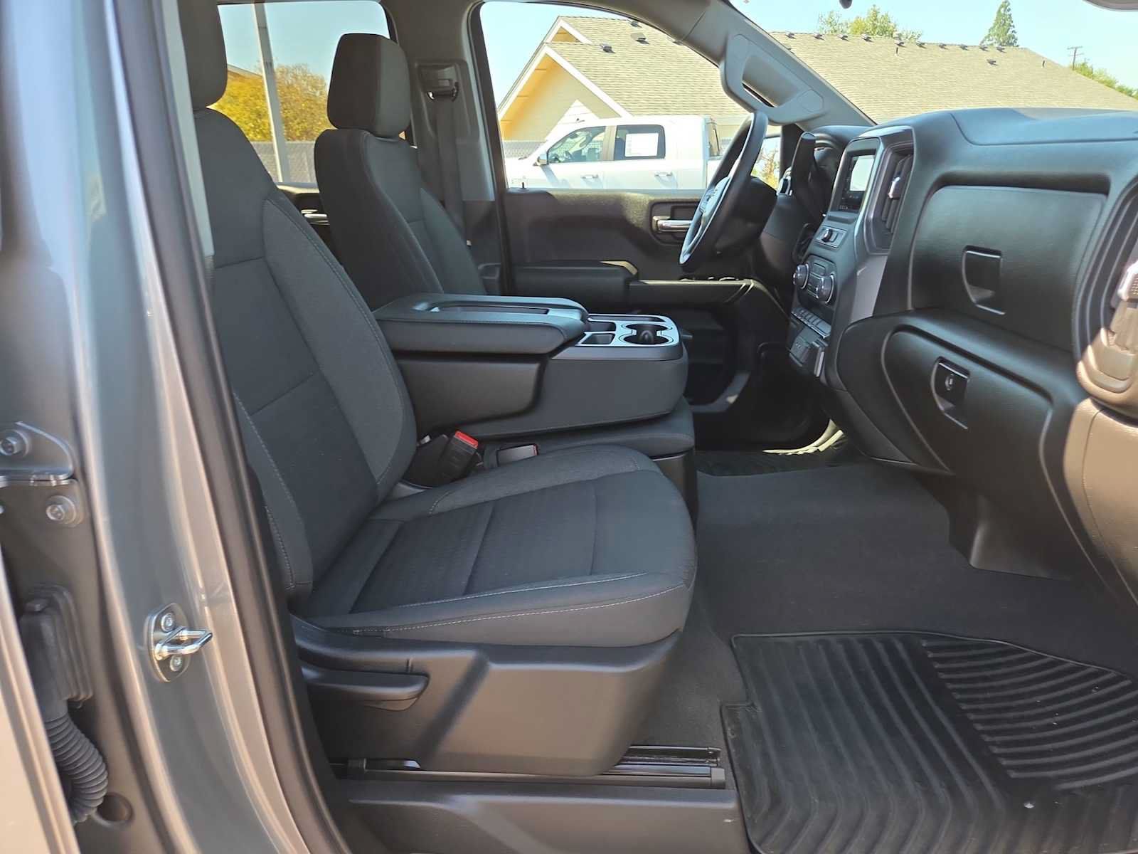 Used 2023 Chevrolet Silverado 1500 Custom AWD/4WD image 22