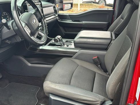 Used 2021 Ford F150 XLT w/ Equipment Group 302A High image 11