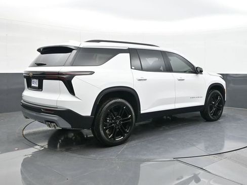 New 2026 Chevrolet Traverse LT w/ LPO, Floor Liner Package image 13