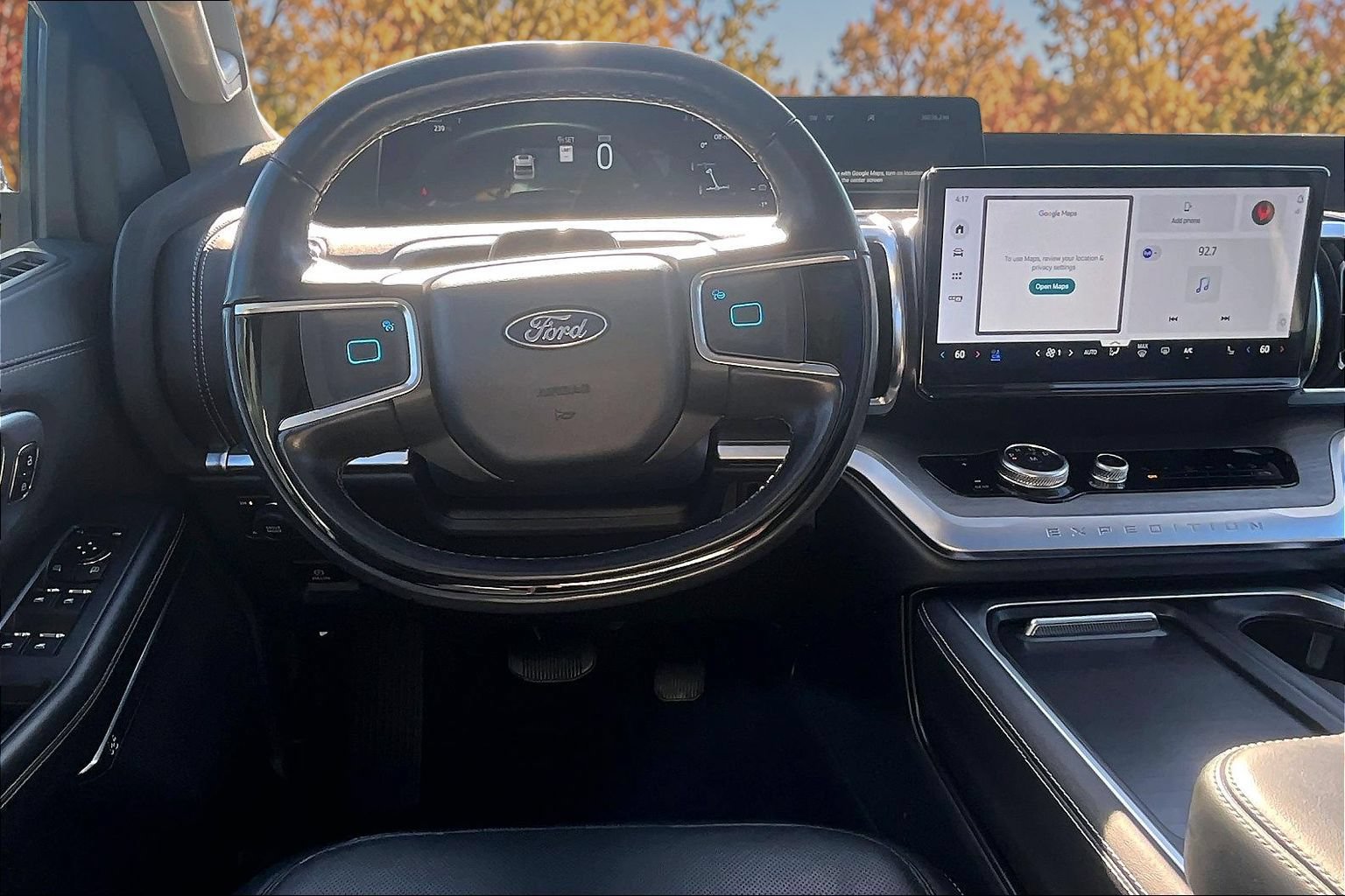 Certified 2025 Ford Expedition Max Platinum AWD/4WD image 5