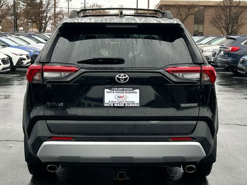 Used 2019 Toyota RAV4 Adventure image 4