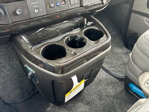 New 2026 GMC Savana 2500 w/ Driver Convenience Package RWD image 34