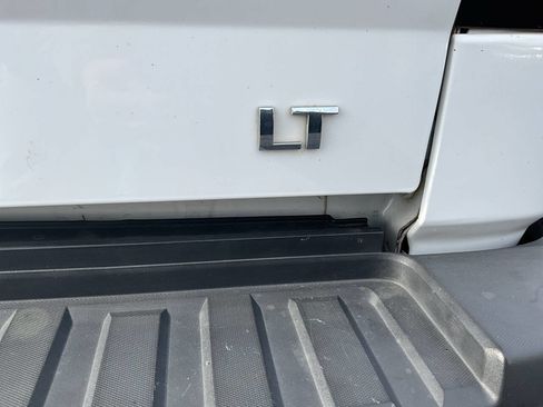 Used 2015 Chevrolet Silverado 2500 LT image 39