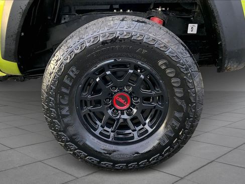 Used 2022 Toyota Tacoma TRD Pro image 11