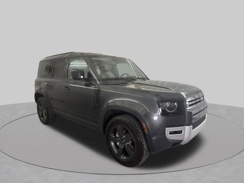 Used 2023 Land Rover Defender 110 SE AWD/4WD image 3
