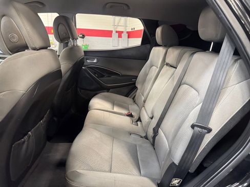 Used 2017 Hyundai Santa Fe Sport image 17