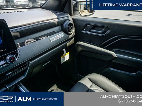 New 2026 Chevrolet Colorado Trail Boss AWD/4WD image 41