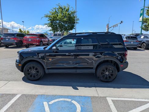 Used 2025 Ford Bronco Sport Badlands AWD/4WD image 10