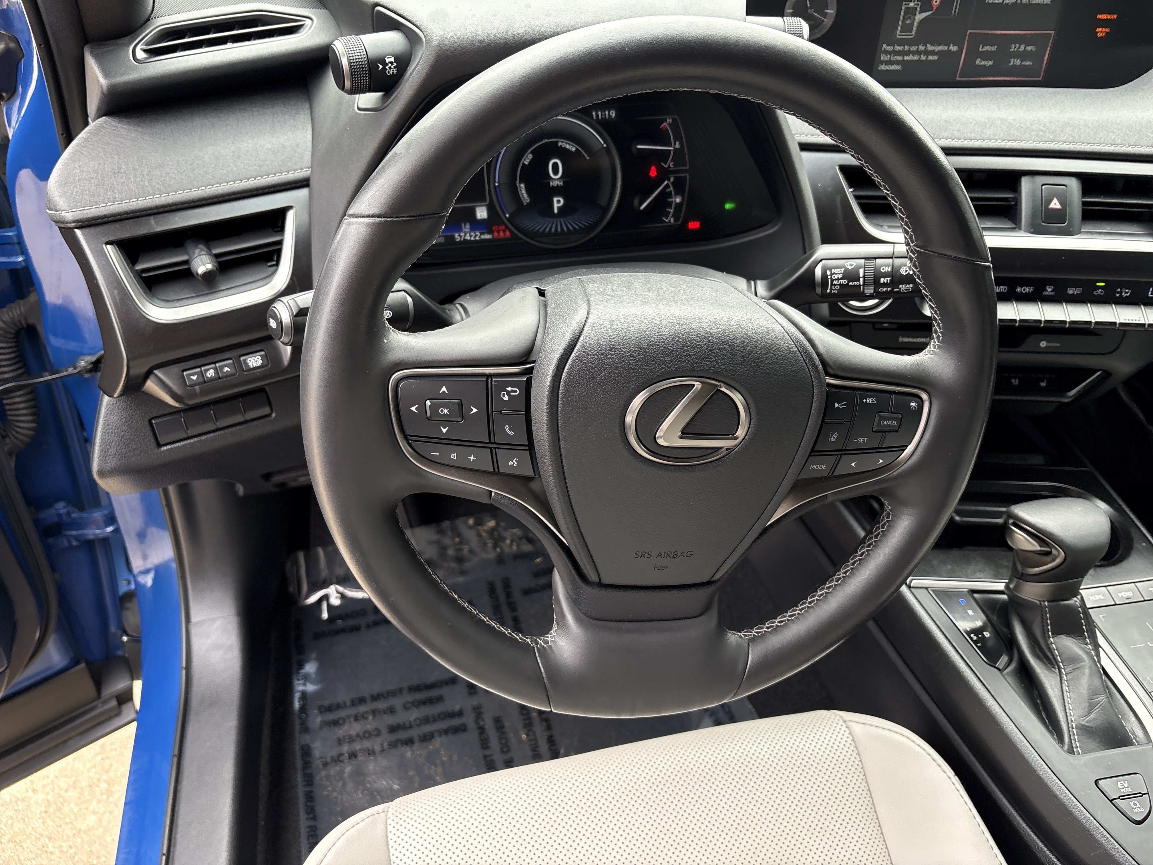 Used 2022 Lexus UX 250h w/ Premium Package AWD/4WD image 20
