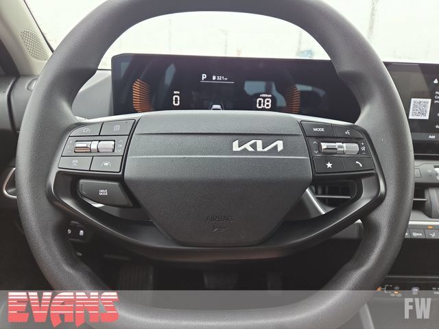 Used 2025 Kia K4 FWD image 12