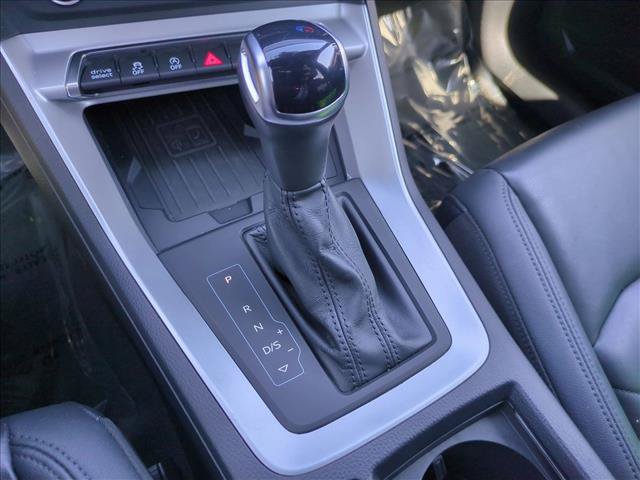 Used 2024 Audi Q3 2.0T Premium AWD/4WD image 12