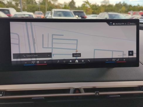 Used 2025 BMW iX xDrive50 image 27