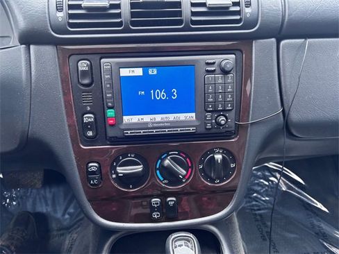 Used 2001 Mercedes-Benz ML 320 4MATIC image 19