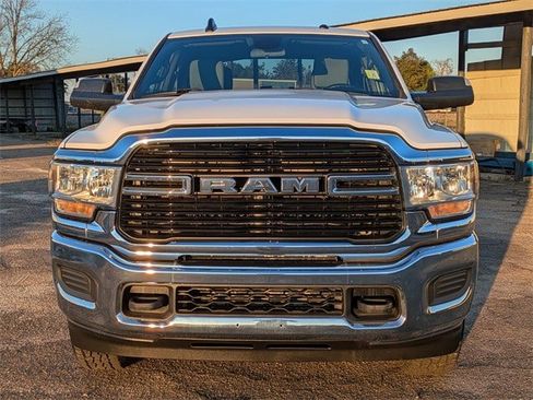 Used 2021 RAM 3500 Big Horn image 8