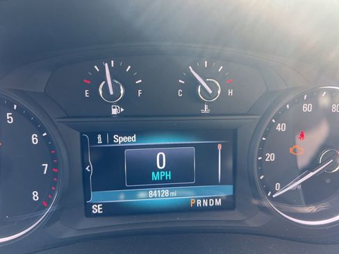 Used 2018 Buick Encore Preferred image 10