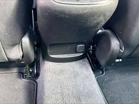 Used 2024 Chevrolet Malibu LT image 26