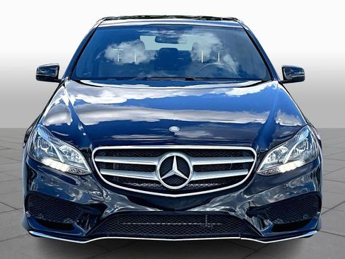 Used 2016 Mercedes-Benz E 350 Sedan image 3