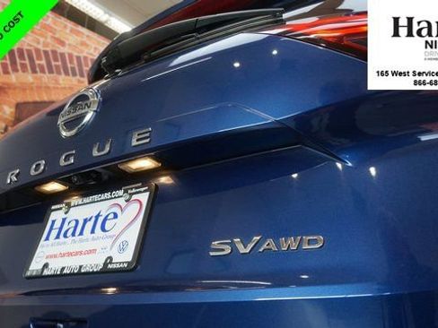 Certified 2021 Nissan Rogue SV image 41