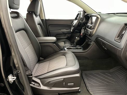 Used 2016 Chevrolet Colorado Z71 AWD/4WD image 31