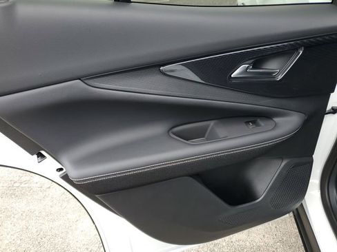 New 2025 Chevrolet Blazer EV LT image 11