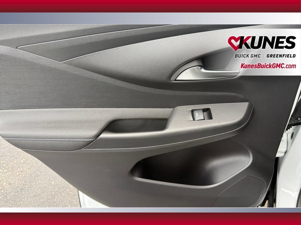 New 2026 Buick Envista Sport Touring w/ Convenience I Package FWD image 34