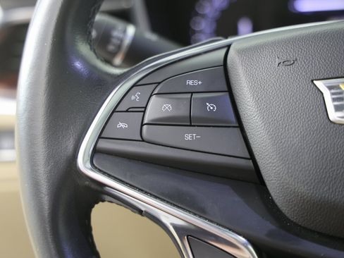 Certified 2019 Cadillac XT5 Premium Luxury image 13
