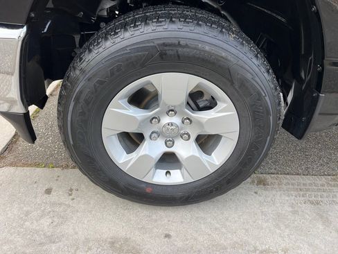 Used 2022 RAM 1500 Big Horn image 14