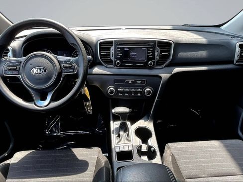 Used 2018 Kia Sportage LX AWD/4WD image 7