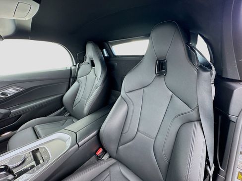 Used 2023 BMW Z4 sDrive30i w/ Driving Assistance Package image 15