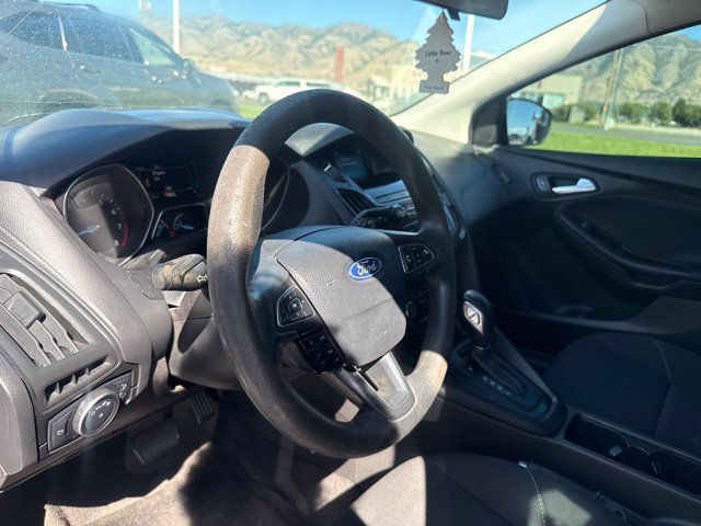 Used 2018 Ford Focus SE FWD image 10