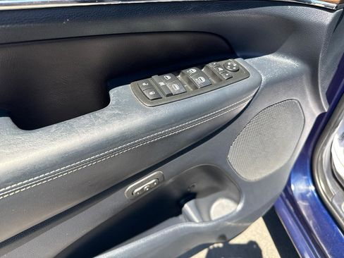 Used 2014 Jeep Grand Cherokee Overland w/ Advanced Technology Group AWD/4WD image 9