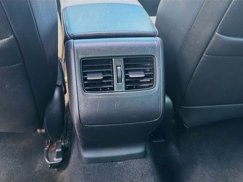 Used 2019 Honda Accord EX-L image 24