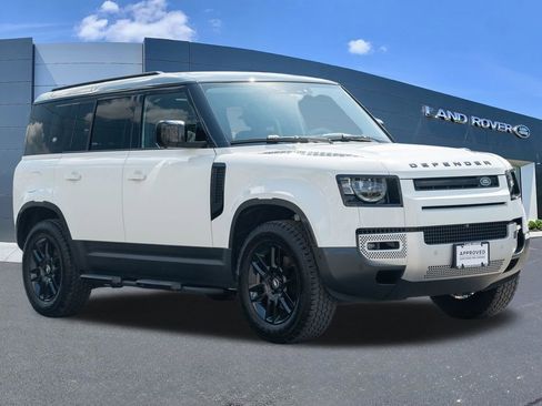 Used 2024 Land Rover Defender 110 S AWD/4WD image 3