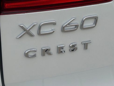New 2026 Volvo XC60 B5 Ultra w/ Protection Package Premier image 7