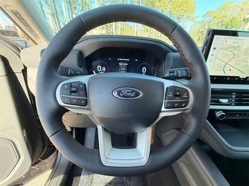 New 2026 Ford Explorer Active w/ Active Comfort Package image 22