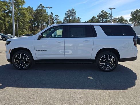 New 2026 Chevrolet Suburban RST w/ Comfort Package AWD/4WD image 2