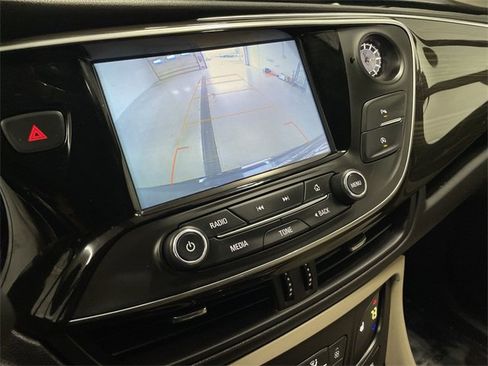Used 2019 Buick Envision Essence image 26