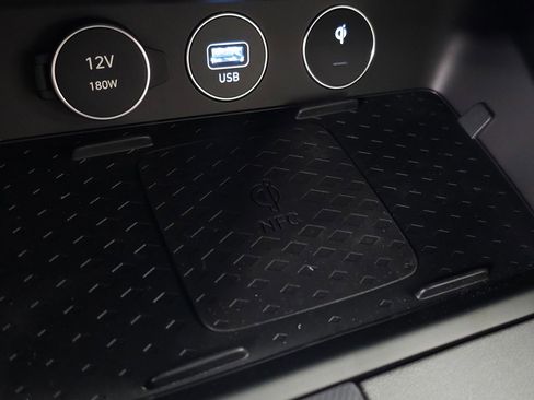 Used 2026 Genesis G70 3.3T Sport Prestige image 27