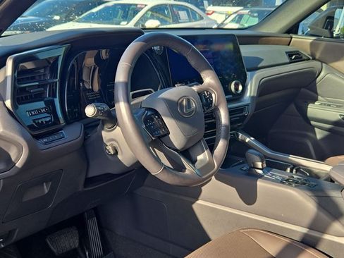 Used 2026 Lexus TX 350 AWD w/ Technology Package image 10
