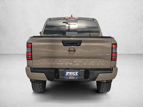 Used 2023 Nissan Frontier PRO-4X w/ Pro-4X Premium Package image 6