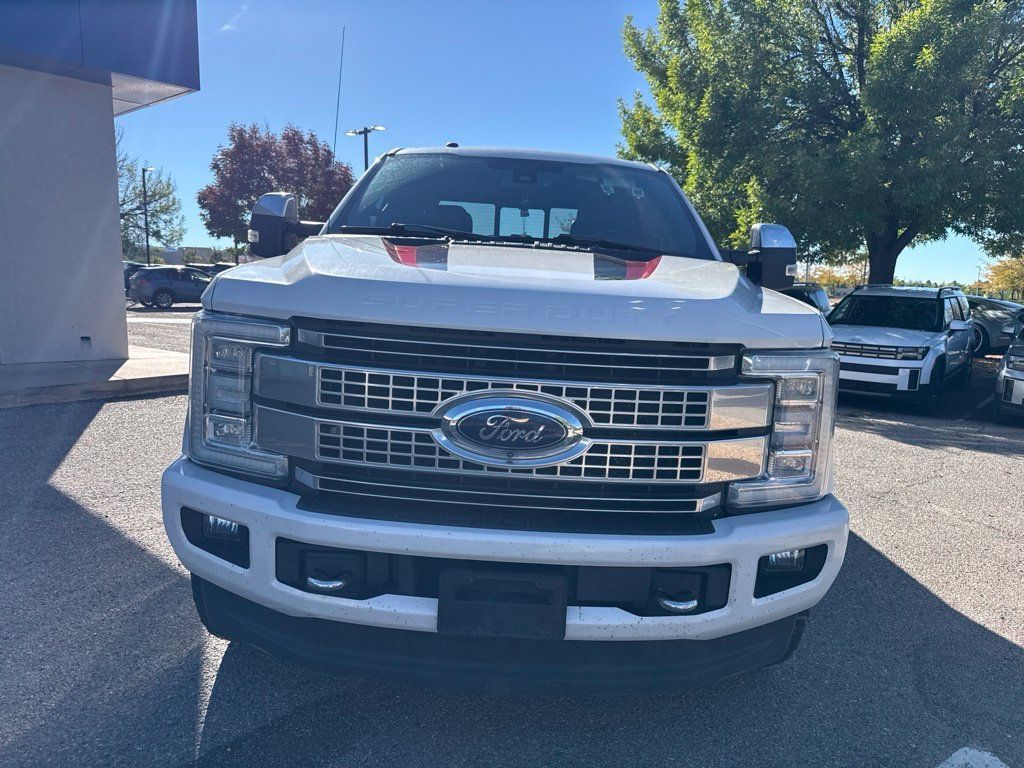 Used 2018 Ford F250 Platinum w/ Platinum Ultimate Package AWD/4WD image 3
