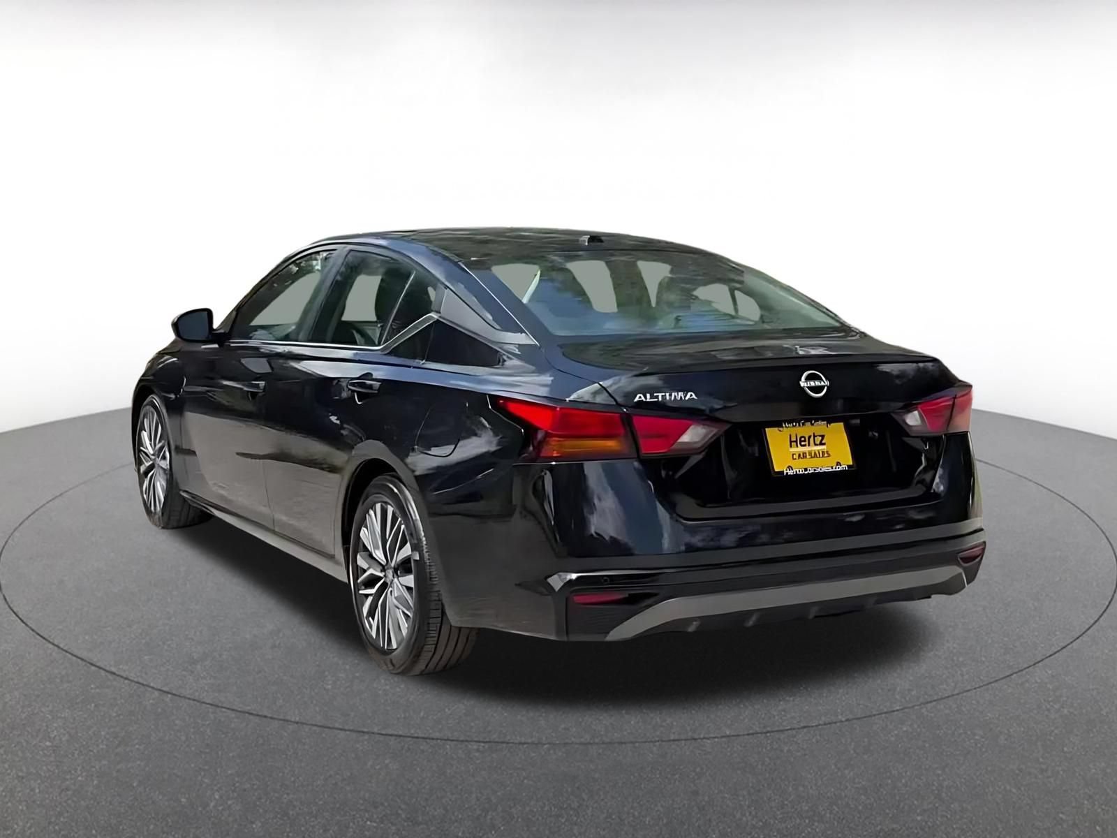 Used 2026 Nissan Altima 2.5 SV FWD image 10