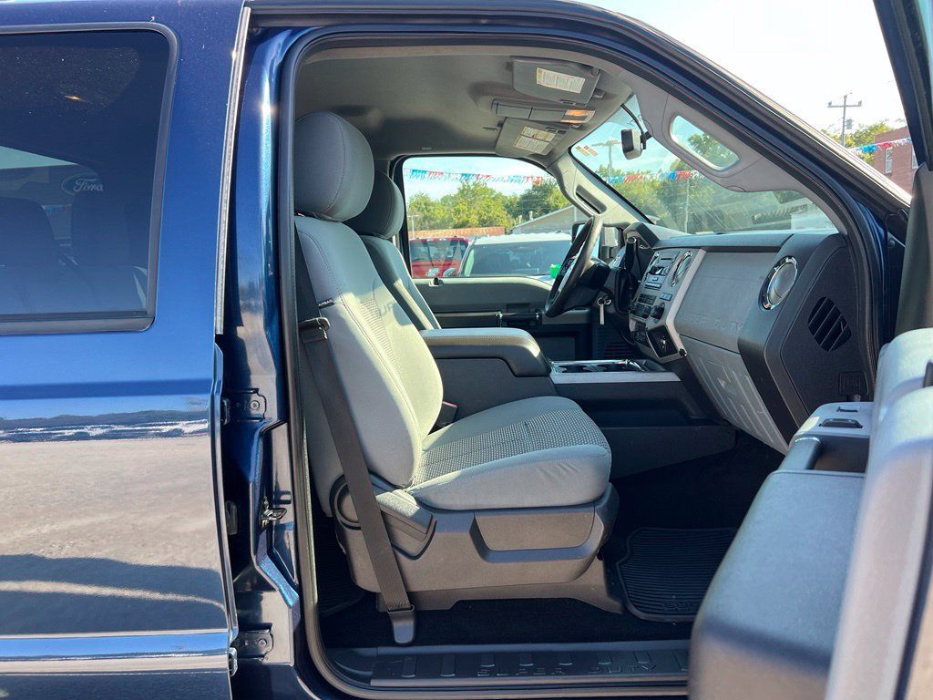 Used 2013 Ford F250 XLT w/ FX4 4X4 Off-Road Pkg image 22