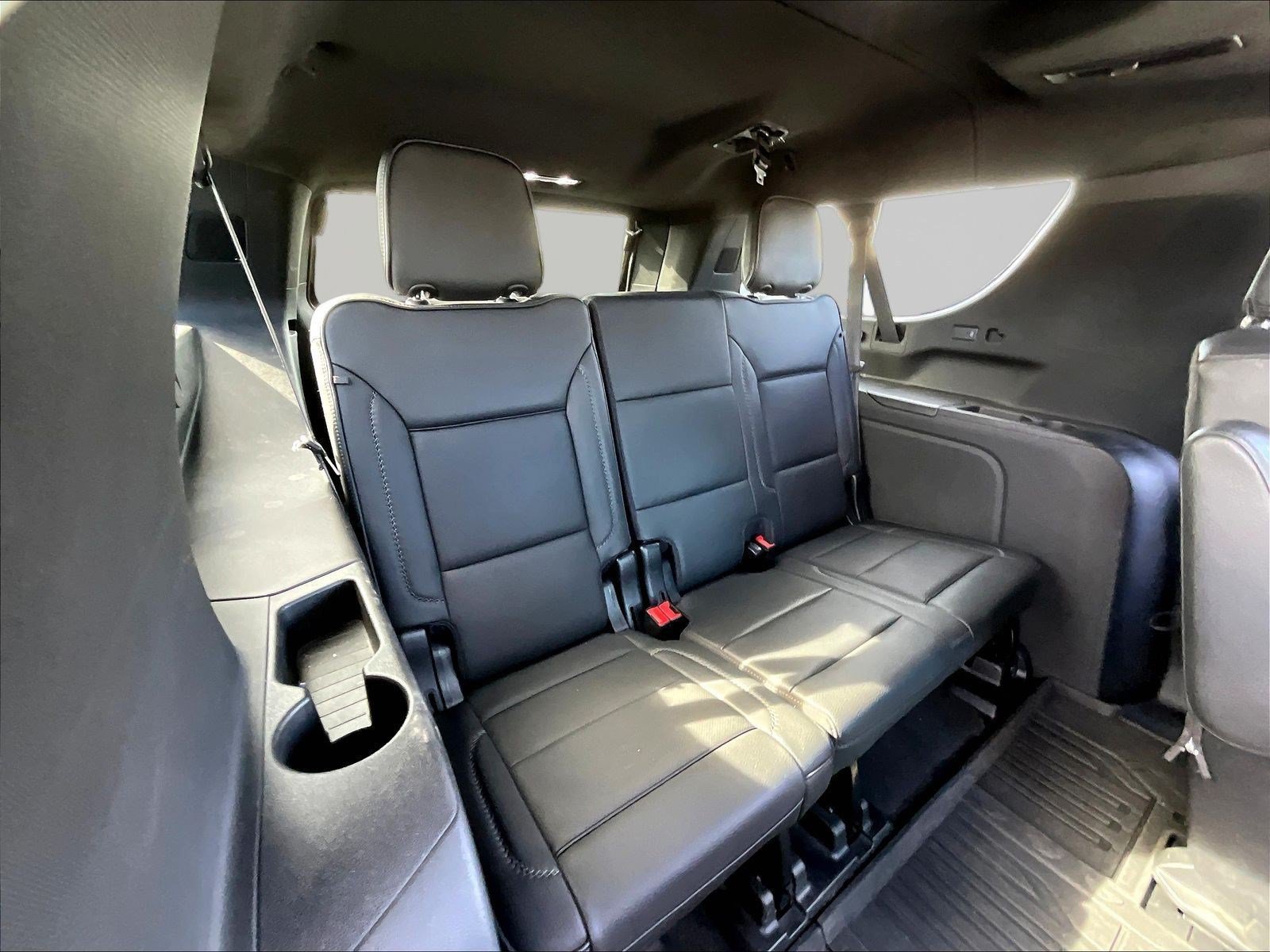 Used 2022 GMC Yukon XL Denali AWD/4WD image 26