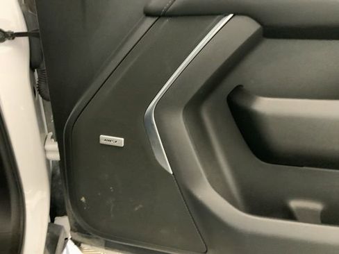 Used 2021 Chevrolet Tahoe LT AWD/4WD image 28